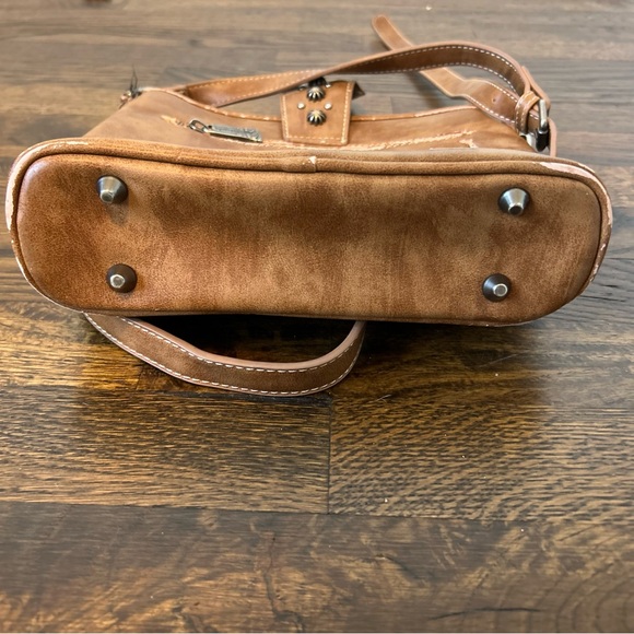 Trinity Ranch Montana West Brown Tooled Studded Design Western Crossbody Bag - Picture 12 of 14
